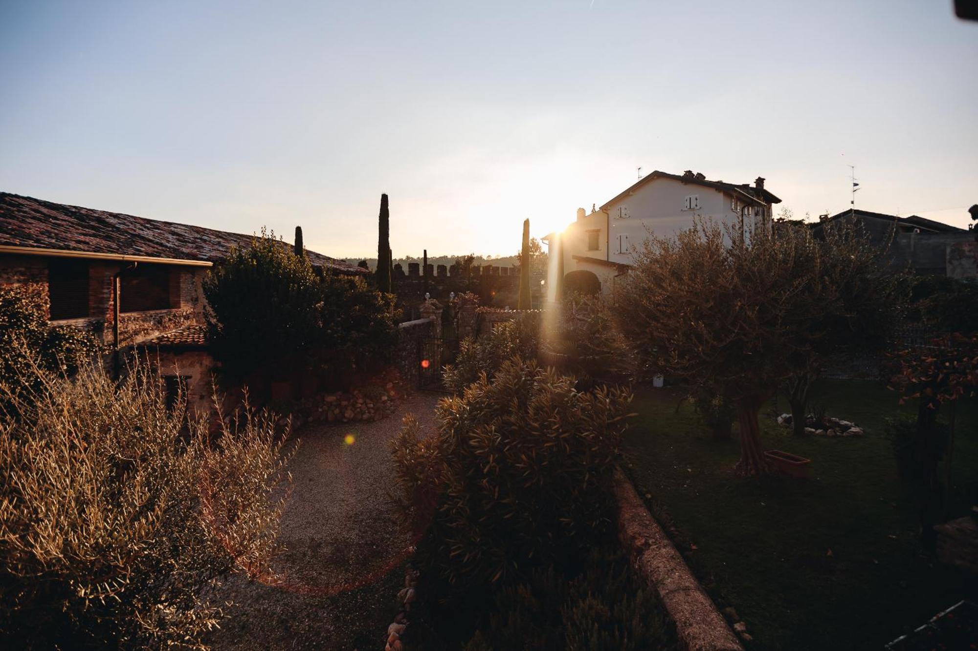 Ferienwohnung La Dimora Nel Castello Castellaro  Exterior foto